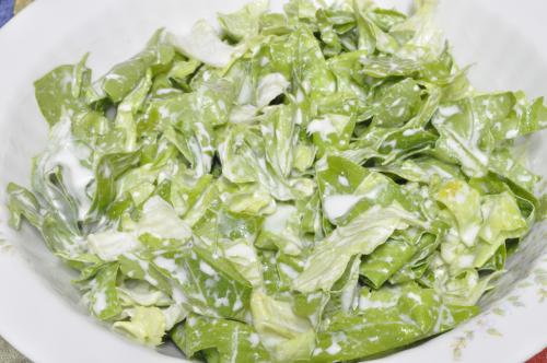 Hlávkový salát se zálivkou z čerstvého sýra – Snadné Miš - Maš recept, zvládnete za Do 30 minut